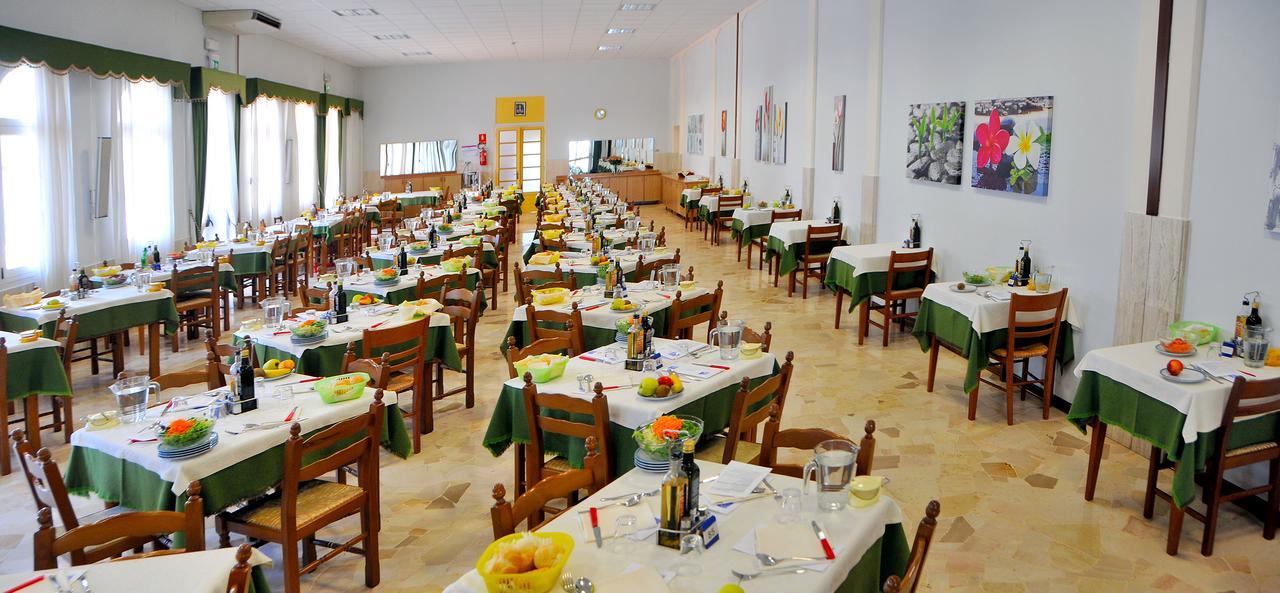 מלון קאורלה Casa Marina Bruno E Paola Mari מראה חיצוני תמונה